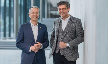 Die Stuttgarter Messegeschäftsführer Roland Bleinroth (l.) und Stefan Lohnert schließen nichts von vornherein aus. (Photo: Landesmesse Stuttgart) 